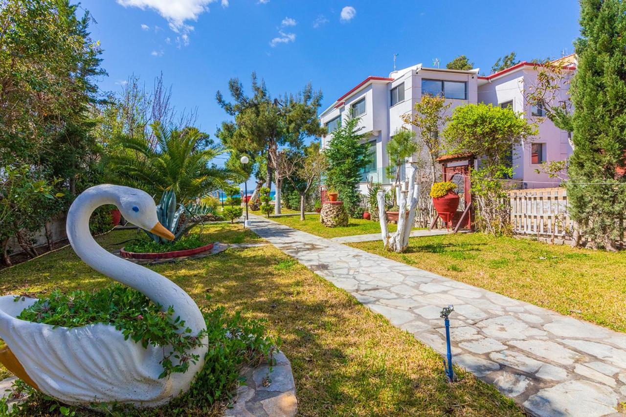 Galazia Akti Seaside Apartments 니키티 외부 사진