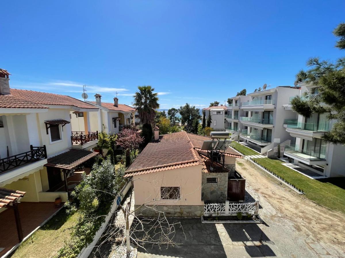 Galazia Akti Seaside Apartments 니키티 외부 사진